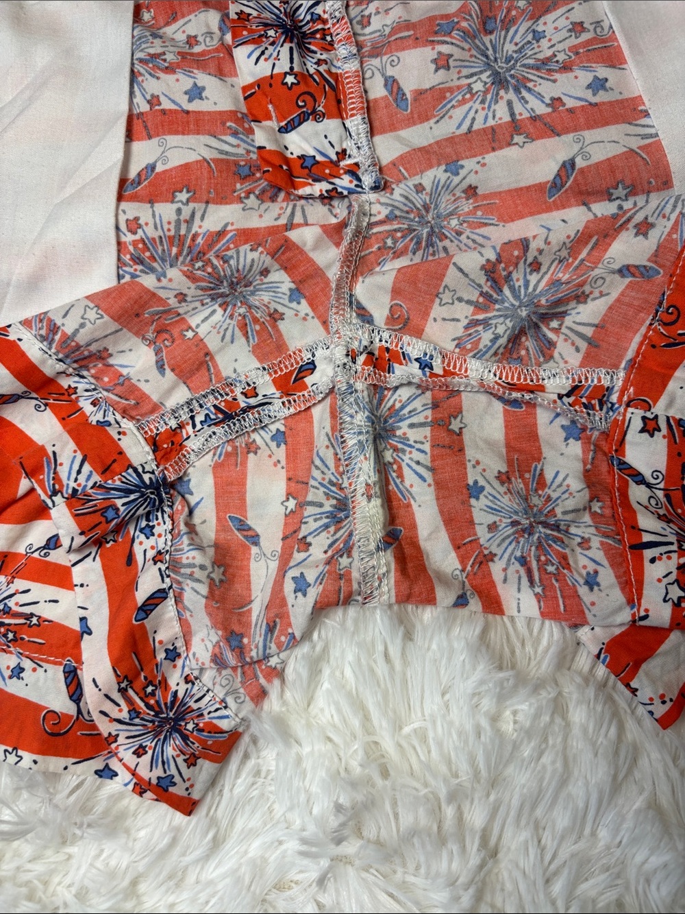 Lilly Pulitzer She's a
Firecracker Callahan Shorts Size 8 VGUC - Picture 11 of 13